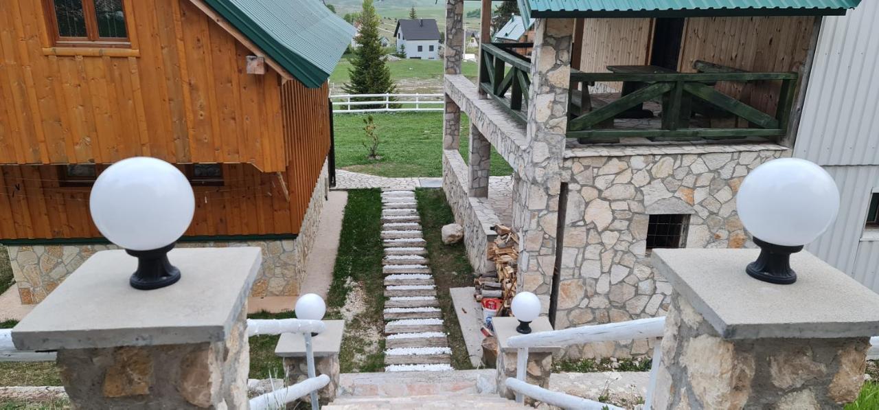 Razvrsje Co Hotell Žabljak Exteriör bild