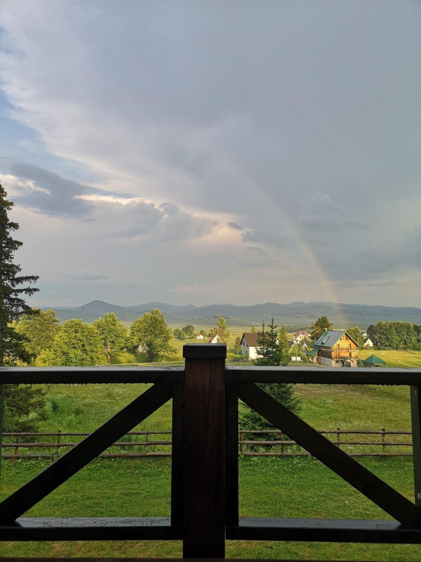 Razvrsje Co Hotell Žabljak Exteriör bild