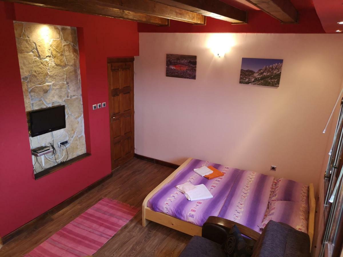 Razvrsje Co Hotell Žabljak Exteriör bild
